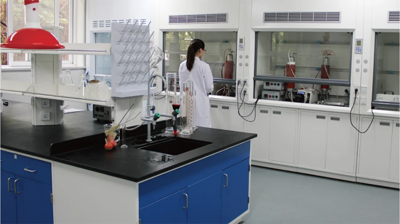 Researchers are conducting product adsorption verification in the laboratory